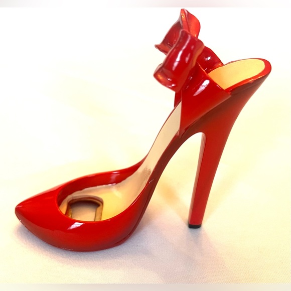 Vintage Bottle Opener- red heel - Picture 3 of 4